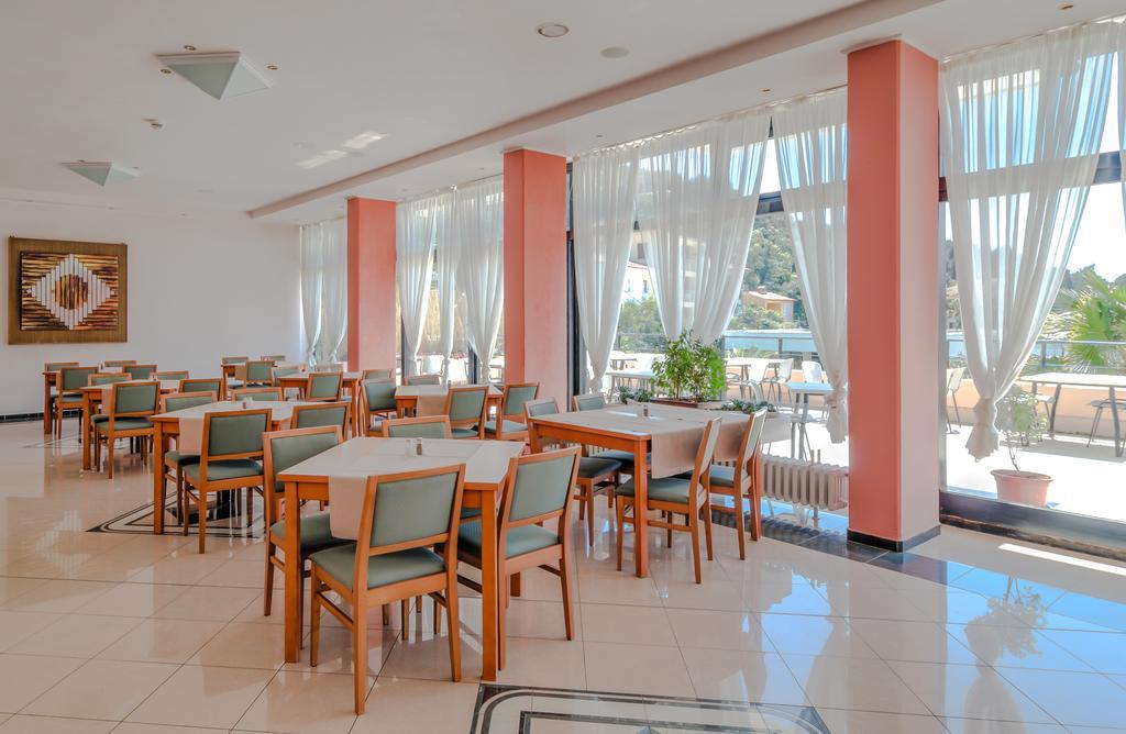 Hotel Amfora Rabac Εξωτερικό φωτογραφία